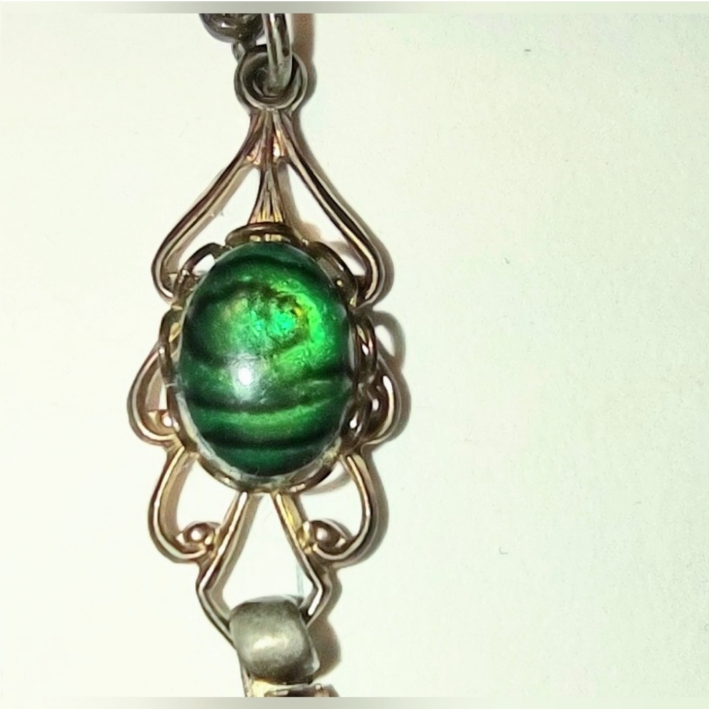 Green Abalone Vintage Bracelet - Picture 2 of 16